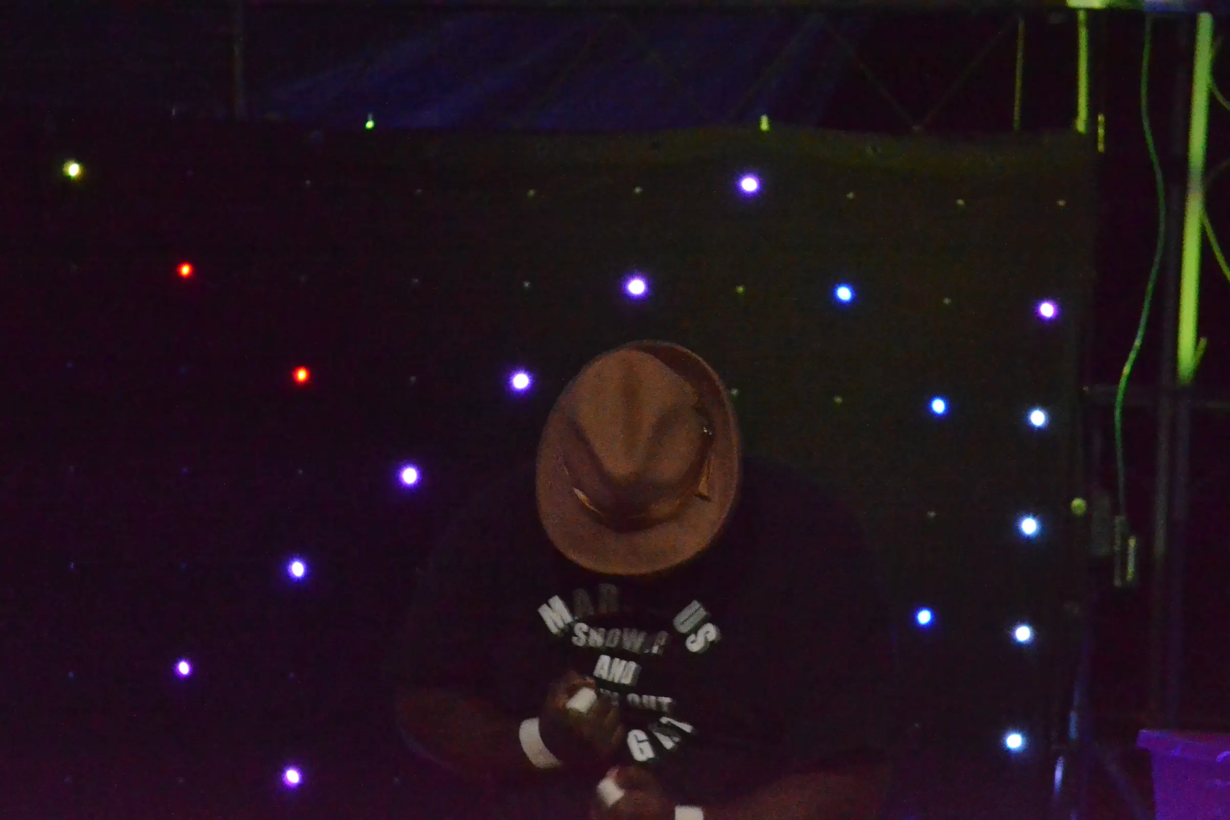 2633.webp